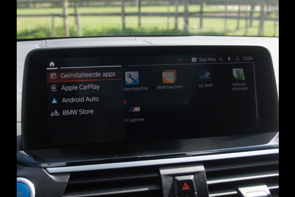 BMW iX3 Executive 80 kWh | Panoramadak | Camera | Apple Carplay | Cruise Control | Leer |