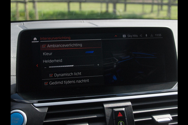 BMW iX3 Executive 80 kWh | Panoramadak | Camera | Apple Carplay | Cruise Control | Leer |