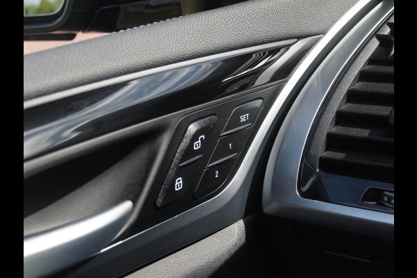 BMW iX3 Executive 80 kWh | Panoramadak | Camera | Apple Carplay | Cruise Control | Leer |