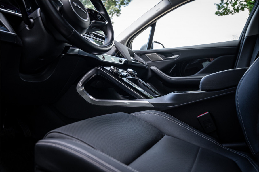 Jaguar I-PACE EV400 Business Edition S 90 kWh ** 360 camera ** 20inch Rijbereik tot 470km (WLTP)