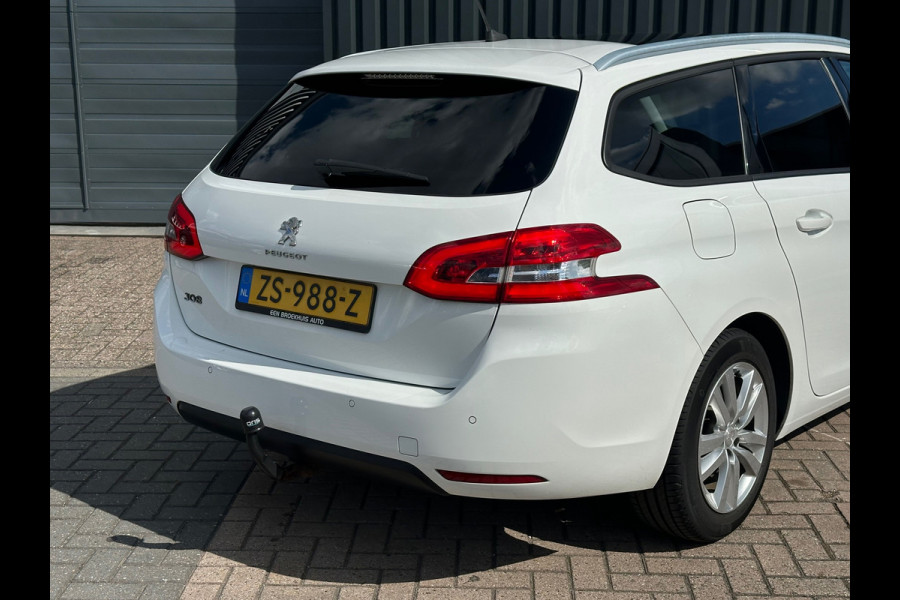 Peugeot 308 SW 1.2 PureTech Blue Lease Executive PANORAMADAK