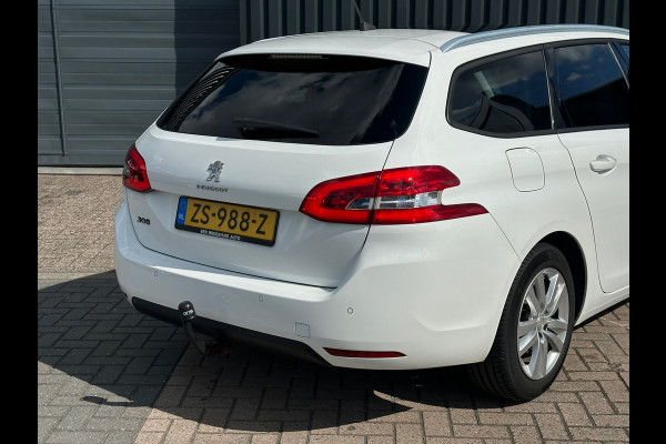 Peugeot 308 SW 1.2 PureTech Blue Lease Executive PANORAMADAK