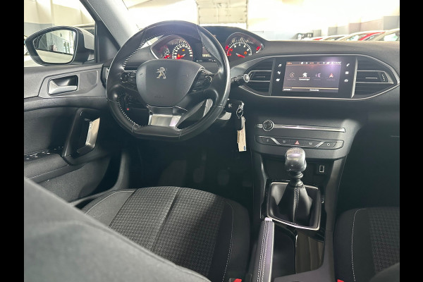 Peugeot 308 SW 1.2 PureTech Blue Lease Executive PANORAMADAK