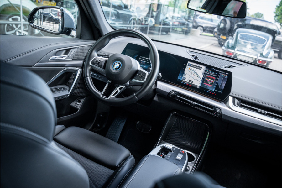 BMW X1 xDrive25e ** M Sport ** Leder ** 20inch ** Camera **