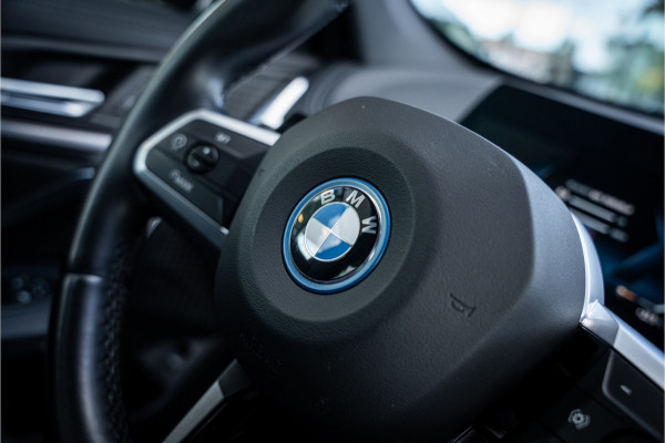 BMW X1 xDrive25e ** M Sport ** Leder ** 20inch ** Camera **