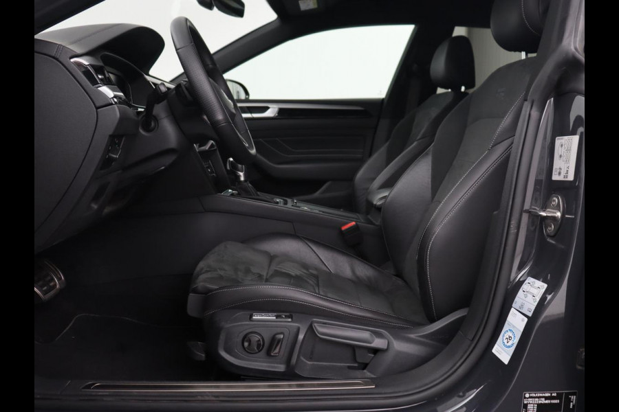 Volkswagen Arteon Shooting Brake 1.4 eHybrid R Line | Trekhaak | Leder/Alcantara | Massage | Camera | Adaptive cruise | Achterbankverwarming | Virtual Cockpit | Matrix LED | Carplay | Navigatie | PHEV | Plug In