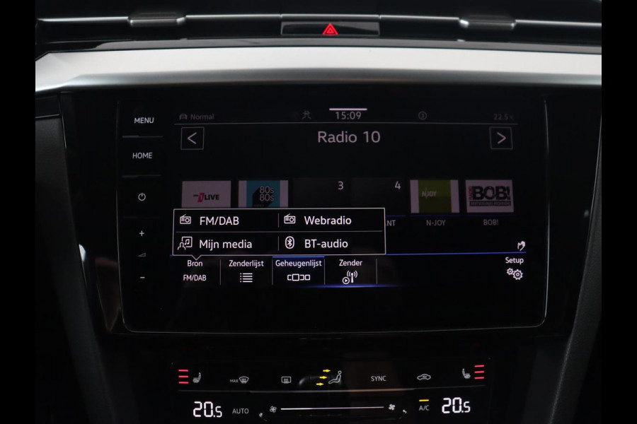 Volkswagen Arteon Shooting Brake 1.4 eHybrid R Line | Trekhaak | Leder/Alcantara | Massage | Camera | Adaptive cruise | Achterbankverwarming | Virtual Cockpit | Matrix LED | Carplay | Navigatie | PHEV | Plug In