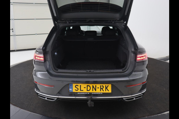 Volkswagen Arteon Shooting Brake 1.4 eHybrid R Line | Trekhaak | Leder/Alcantara | Massage | Camera | Adaptive cruise | Achterbankverwarming | Virtual Cockpit | Matrix LED | Carplay | Navigatie | PHEV | Plug In