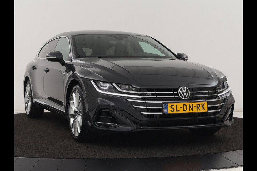 Volkswagen Arteon Shooting Brake 1.4 eHybrid R Line | Trekhaak | Leder/Alcantara | Massage | Camera | Adaptive cruise | Achterbankverwarming | Virtual Cockpit | Matrix LED | Carplay | Navigatie | PHEV | Plug In
