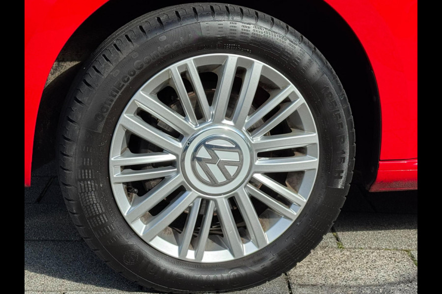 Volkswagen up! 1.0 BMT up! Beats - Airco I Sport velgen I PDC / LED I Comfort pakket I Dealer onderhouden