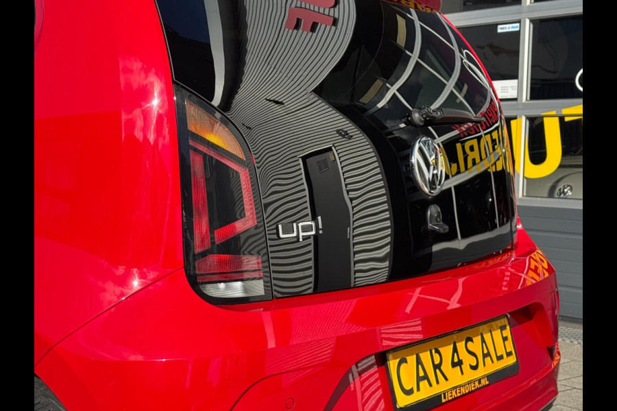 Volkswagen up! 1.0 BMT up! Beats - Airco I Sport velgen I PDC / LED I Comfort pakket I Dealer onderhouden