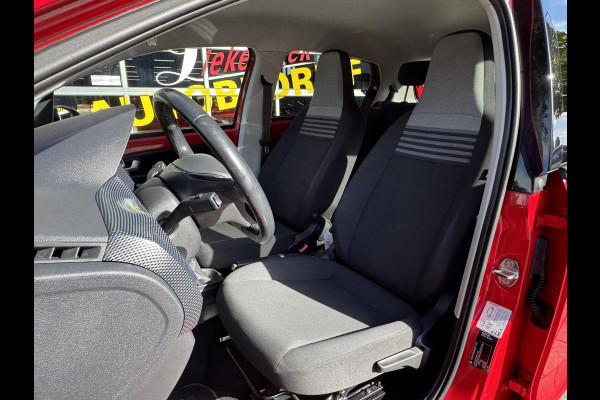Volkswagen up! 1.0 BMT up! Beats - Airco I Sport velgen I PDC / LED I Comfort pakket I Dealer onderhouden
