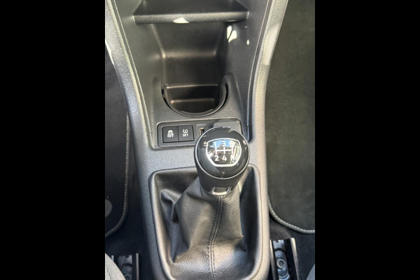 Volkswagen up! 1.0 BMT up! Beats - Airco I Sport velgen I PDC / LED I Comfort pakket I Dealer onderhouden