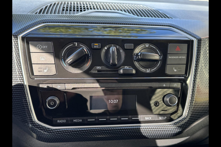 Volkswagen up! 1.0 BMT up! Beats - Airco I Sport velgen I PDC / LED I Comfort pakket I Dealer onderhouden