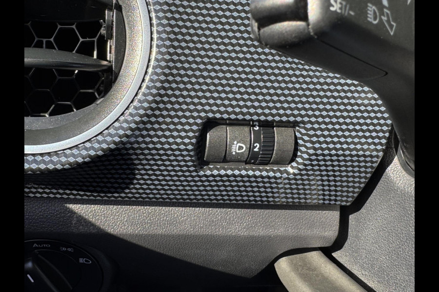Volkswagen up! 1.0 BMT up! Beats - Airco I Sport velgen I PDC / LED I Comfort pakket I Dealer onderhouden