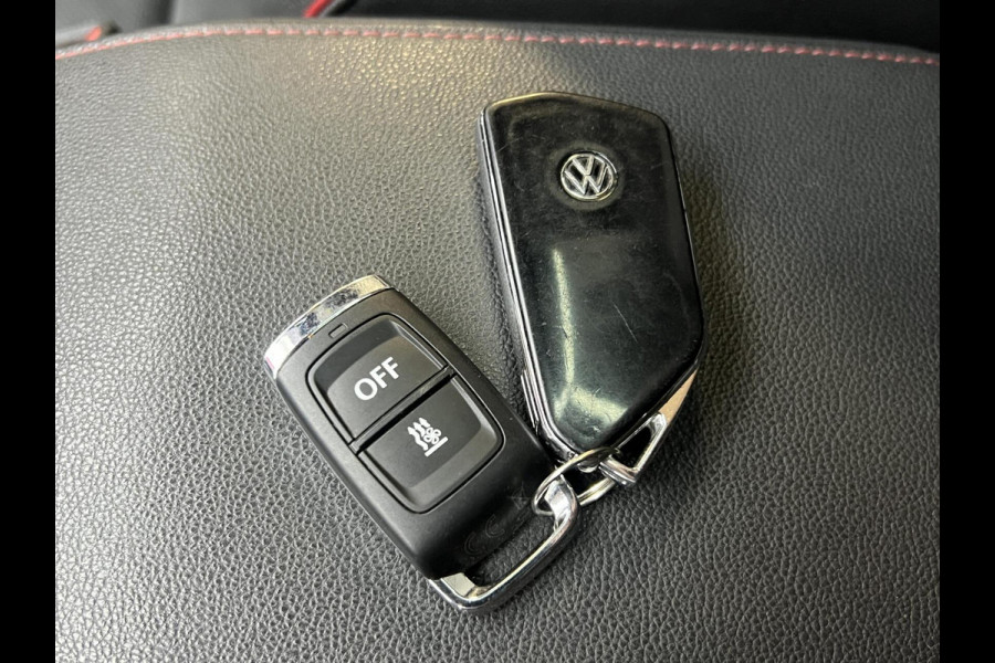 Volkswagen Golf 2.0 TSI GTI H/K | IQ| Memory | Pano | Sfeer