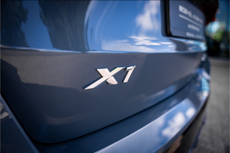 BMW X1 xDrive25e ** M Sport ** Leder ** 20inch ** Camera **