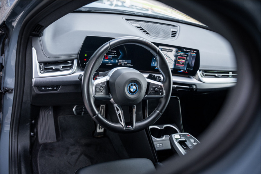 BMW X1 xDrive25e ** M Sport ** Leder ** 20inch ** Camera **