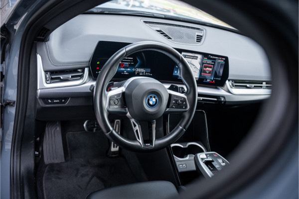 BMW X1 xDrive25e ** M Sport ** Leder ** 20inch ** Camera **