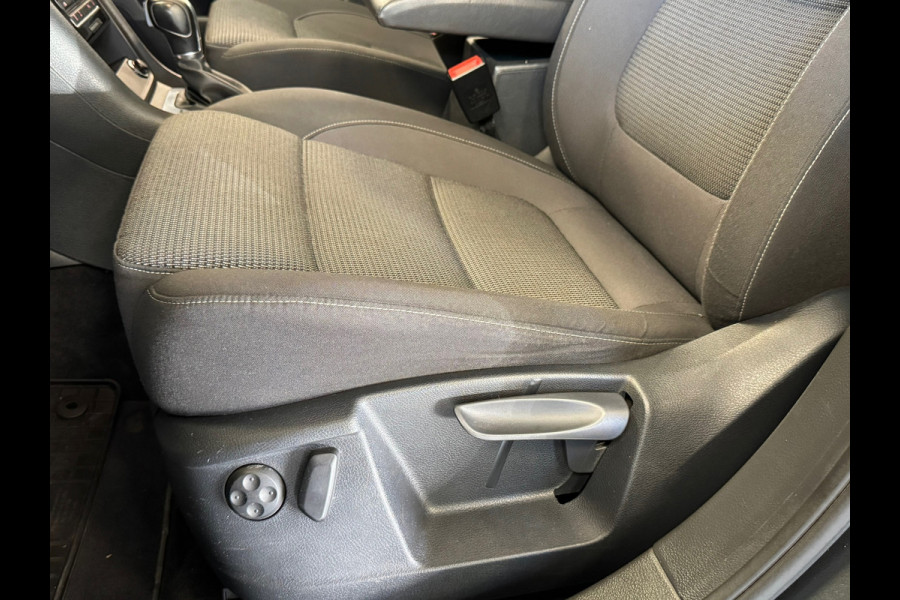 Volkswagen Sharan 2.0 TDI 4MOTION Exclusive Series 7P 7Persoons TREKHAAK AUT. AUT SCHUIFDEUREN ADAPTIEVE CRUISE CONTROL