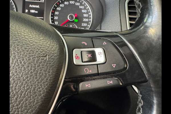 Volkswagen Sharan 2.0 TDI 4MOTION Exclusive Series 7P 7Persoons TREKHAAK AUT. AUT SCHUIFDEUREN ADAPTIEVE CRUISE CONTROL