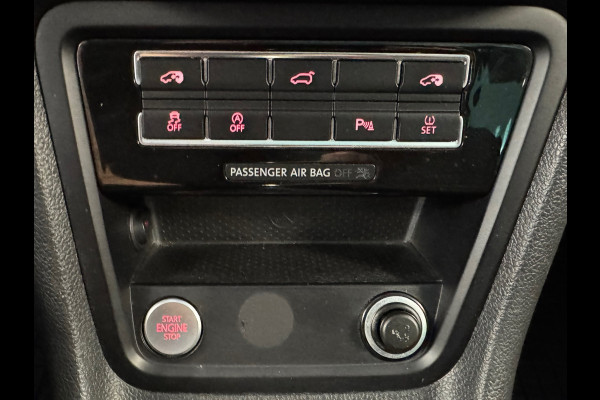 Volkswagen Sharan 2.0 TDI 4MOTION Exclusive Series 7P 7Persoons TREKHAAK AUT. AUT SCHUIFDEUREN ADAPTIEVE CRUISE CONTROL