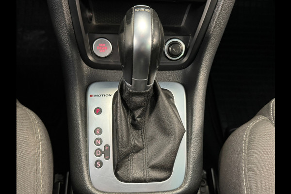 Volkswagen Sharan 2.0 TDI 4MOTION Exclusive Series 7P 7Persoons TREKHAAK AUT. AUT SCHUIFDEUREN ADAPTIEVE CRUISE CONTROL