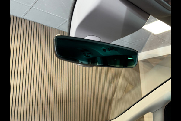 Volkswagen Sharan 2.0 TDI 4MOTION Exclusive Series 7P 7Persoons TREKHAAK AUT. AUT SCHUIFDEUREN ADAPTIEVE CRUISE CONTROL