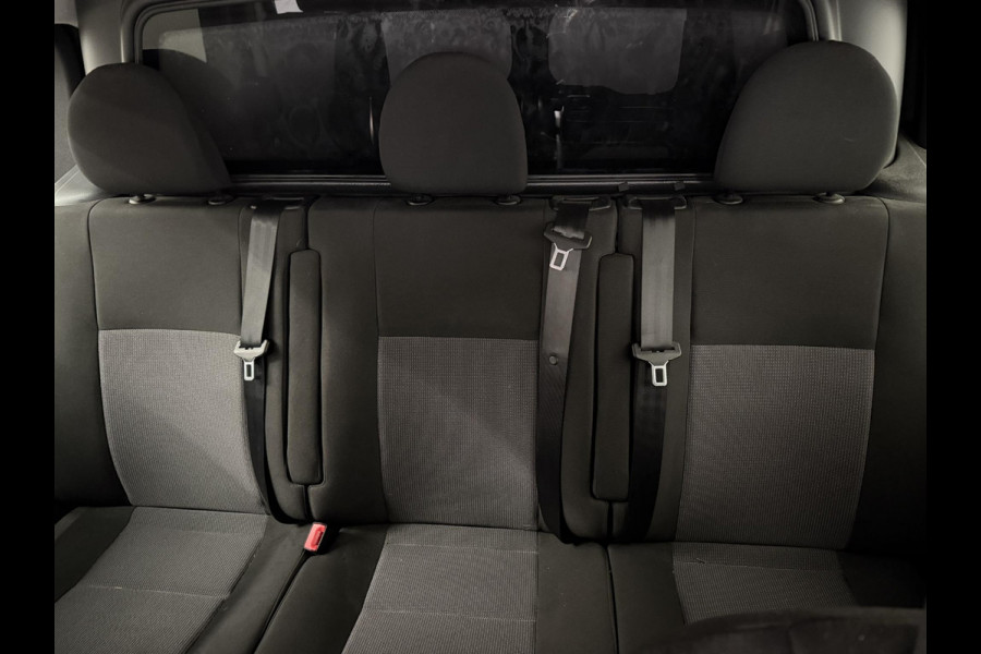 Peugeot Expert 2.0 BlueHDI 180PK Dubbele Cabine Automaat Navigatie Trekhaak Parkeersensoren Apple Carplay Cruise control Airco