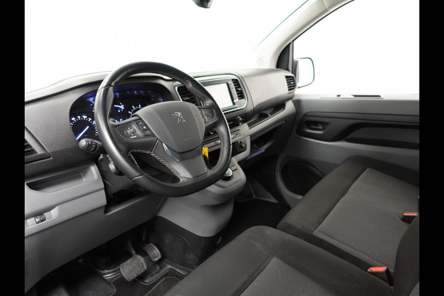 Peugeot Expert 2.0 BlueHDI 180PK Dubbele Cabine Automaat Navigatie Trekhaak Parkeersensoren Apple Carplay Cruise control Airco