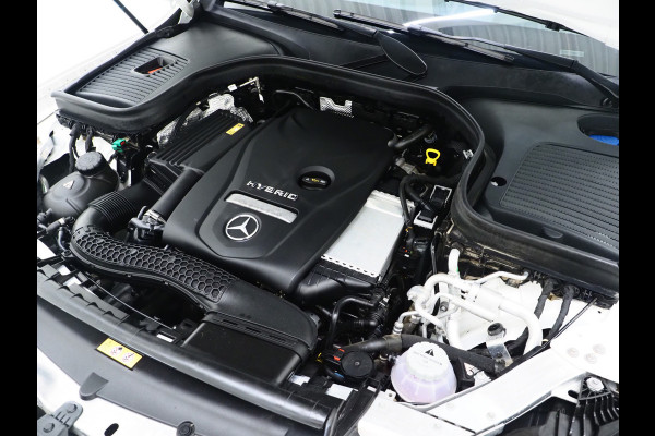 Mercedes-Benz GLC Coupé 300e 4MATIC Panamericana | Schuif/Kanteldak | Head Up | 360 | Keyless | Adaptive Cruise | Carplay