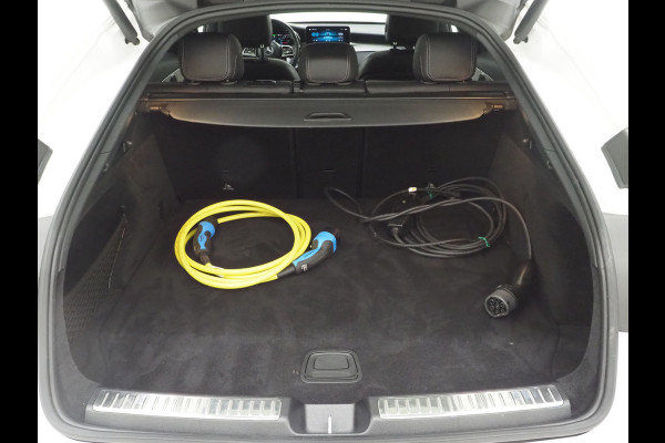 Mercedes-Benz GLC Coupé 300e 4MATIC Panamericana | Schuif/Kanteldak | Head Up | 360 | Keyless | Adaptive Cruise | Carplay