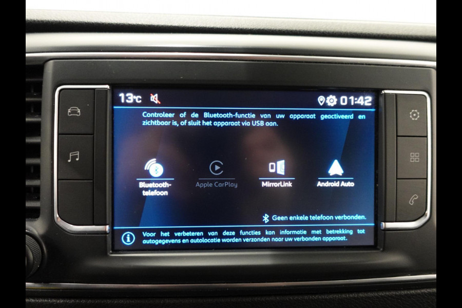 Peugeot Expert 2.0 BlueHDI 180PK Dubbele Cabine Automaat Navigatie Trekhaak Parkeersensoren Apple Carplay Cruise control Airco
