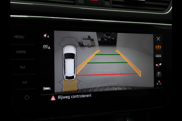 Škoda Superb Combi 1.4 TSI iV 218PK | Trekhaak | Camera | Keyless | Adaptive Cruise | BLIS | DAB | Carplay