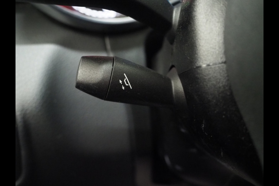 Mercedes-Benz GLC 300e 4MATIC Panamericana | Camera | Memory | DAB | Cruise | LED | Climate Mercedes-Benz GLC 300e 4MATIC Panamericana | Camera | Memory | DAB | Cruise | LED | Climate