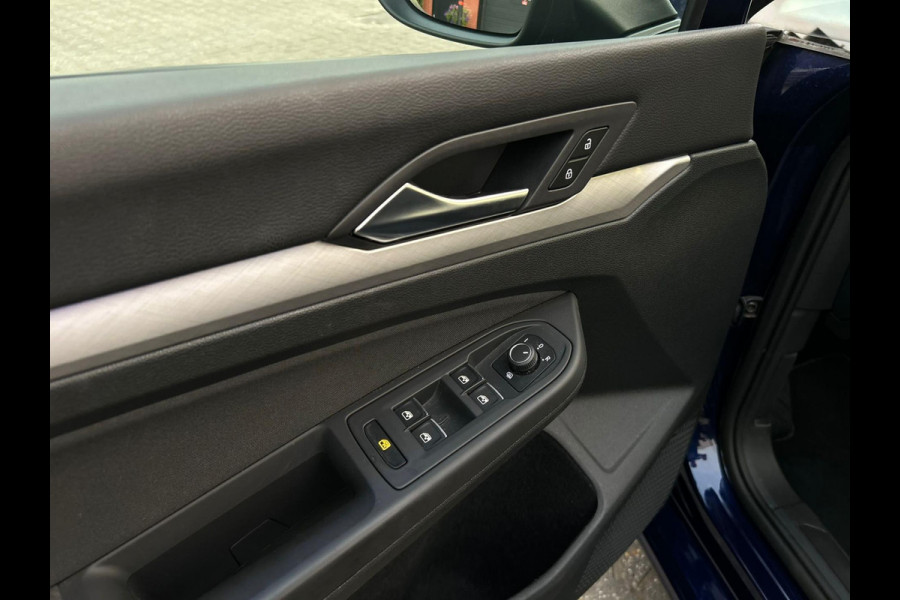 Volkswagen Golf 1.5 TSI Style Virtual cockpit, ACC, Camera, stoel, stuurverwarming