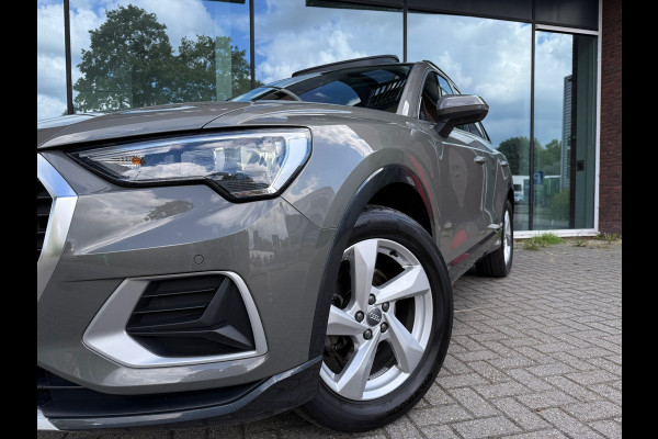 Audi Q3 35 TFSI S edition - Automaat - Pano/schuifdak - Leder - Winterpakket