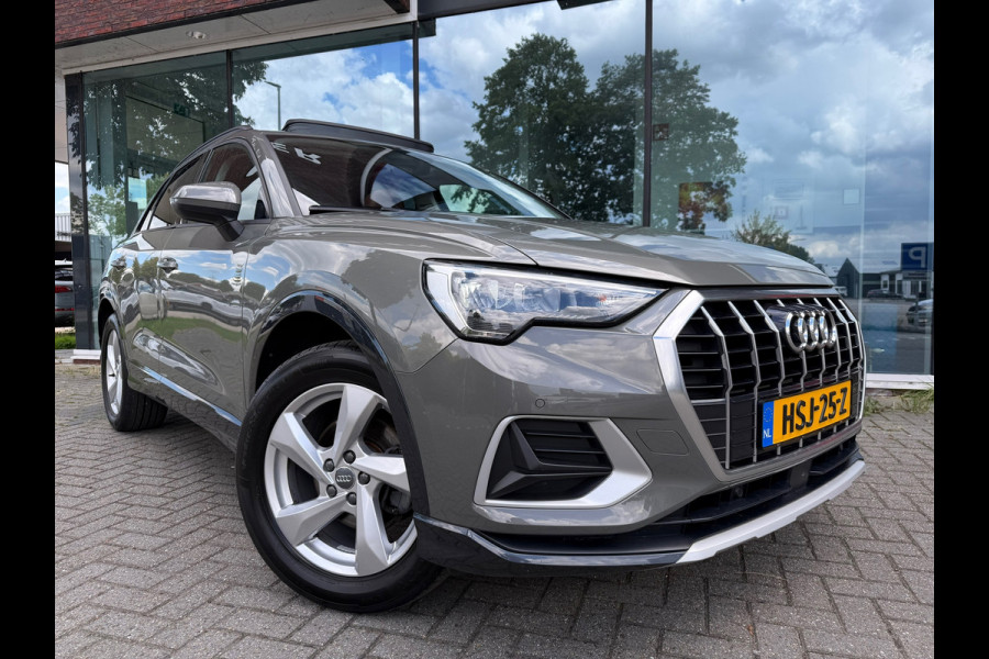 Audi Q3 35 TFSI S edition - Automaat - Pano/schuifdak - Leder - Winterpakket