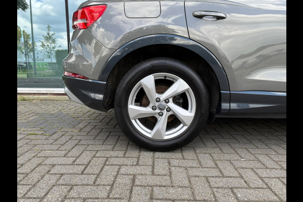 Audi Q3 35 TFSI S edition - Automaat - Pano/schuifdak - Leder - Winterpakket