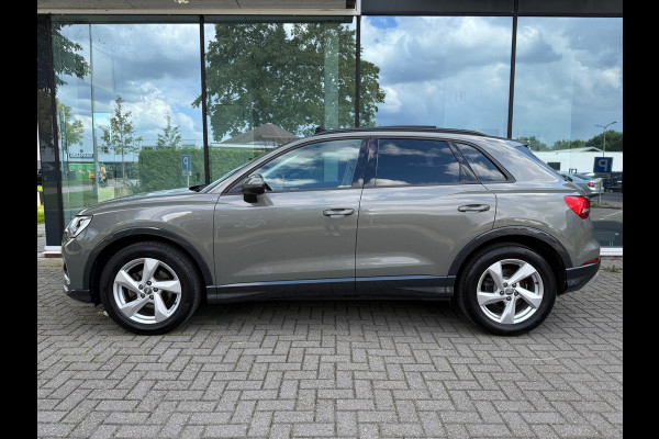 Audi Q3 35 TFSI S edition - Automaat - Pano/schuifdak - Leder - Winterpakket
