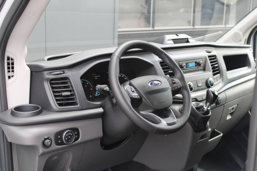 Ford Transit 350 2.0 TDCI L3H2 Trend 130pk - Cruise Control - DAB radio - Verwarmde Vooruit - Parkeersensoren - Rijklaar
