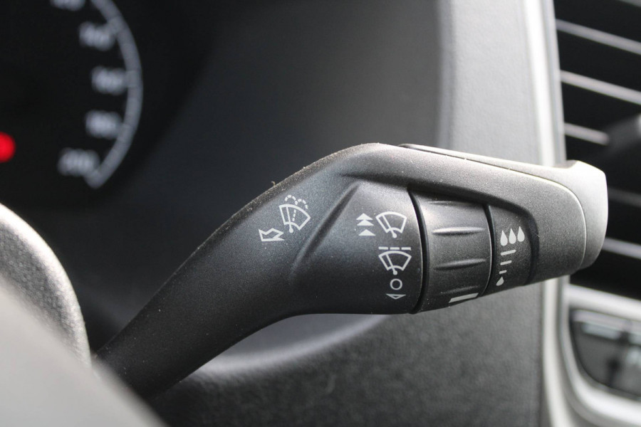 Ford Transit 350 2.0 TDCI L3H2 Trend 130pk - Cruise Control - DAB radio - Verwarmde Vooruit - Parkeersensoren - Rijklaar
