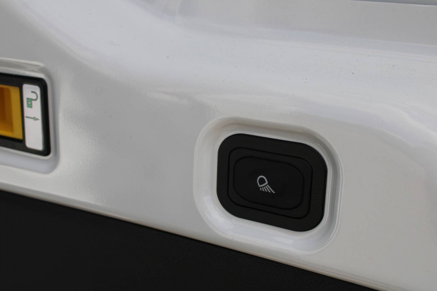 Ford Transit 350 2.0 TDCI L3H2 Trend 130pk - Cruise Control - DAB radio - Verwarmde Vooruit - Parkeersensoren - Rijklaar