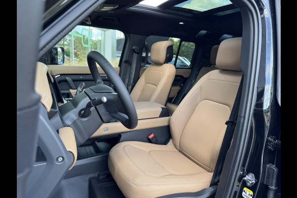 Land Rover Defender P300e 110 X-Dynamic HSE