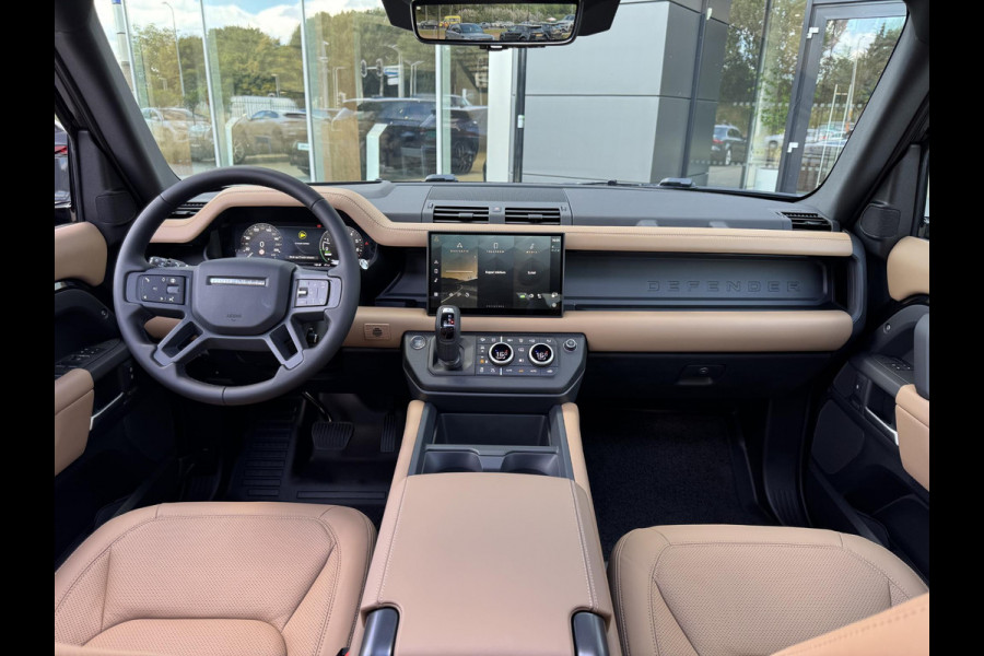 Land Rover Defender P300e 110 X-Dynamic HSE