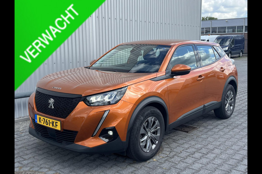 Peugeot 2008 1.2 PureTech Blue*NAVI*CAM*HAAK*ECC*CAMERA*CARPLAY