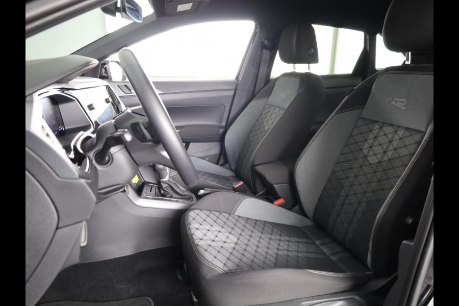 Volkswagen Taigo 1.0 TSI R-Line 115 pk Automaat (DSG) | Verlengde garantie | Navigatie via App | Parkeersensoren | Adaptieve cruise control | Black Style pakket | R-Line |