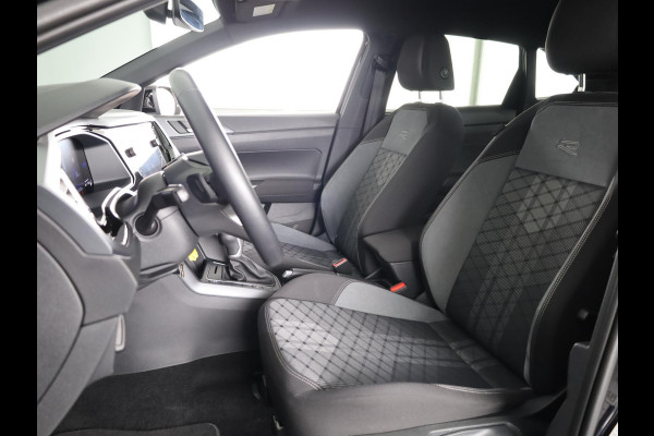 Volkswagen Taigo 1.0 TSI R-Line 115 pk Automaat (DSG) | Verlengde garantie | Navigatie via App | Parkeersensoren | Adaptieve cruise control | Black Style pakket | R-Line |