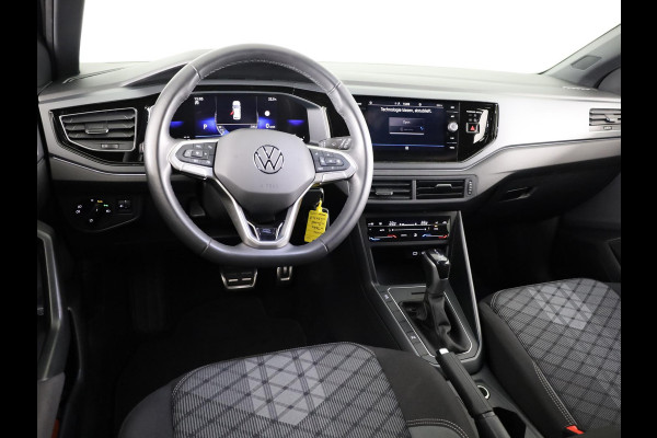 Volkswagen Taigo 1.0 TSI R-Line 115 pk Automaat (DSG) | Verlengde garantie | Navigatie via App | Parkeersensoren | Adaptieve cruise control | Black Style pakket | R-Line |