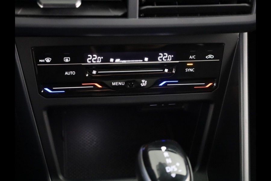 Volkswagen Taigo 1.0 TSI R-Line 115 pk Automaat (DSG) | Verlengde garantie | Navigatie via App | Parkeersensoren | Adaptieve cruise control | Black Style pakket | R-Line |